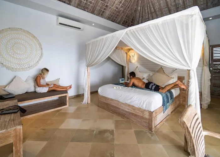 Villa Tenang